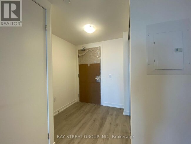 Building Photo - 138 Downes St