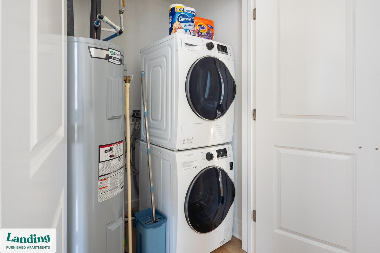 Foto principal - 933 McGee St