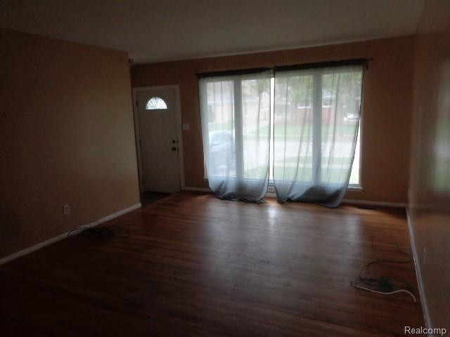 Building Photo - 465 Provincetown Ln