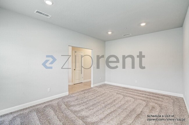 Foto del edificio - 6967 E Robinson Ave