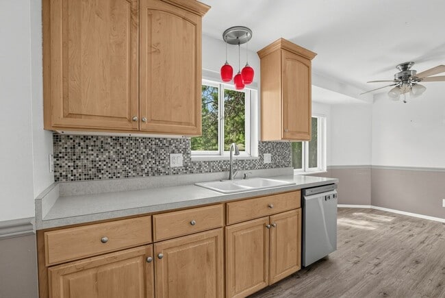 Building Photo - 4546 Del Verde Dr