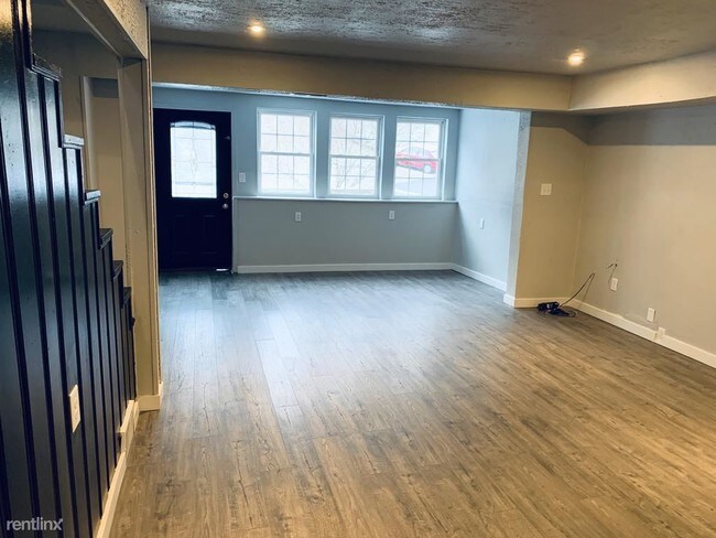 Building Photo - 3 br, 2 bath House - 837 Coast Ave