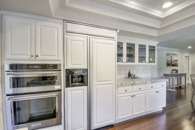 Building Photo - 6567 Woodcliff Ct