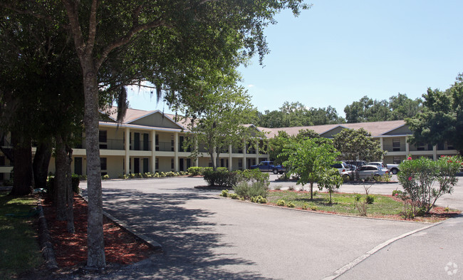 Building Photo - Courtyard Suites and Apartments