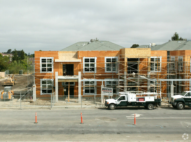 Building Photo - The Arbors