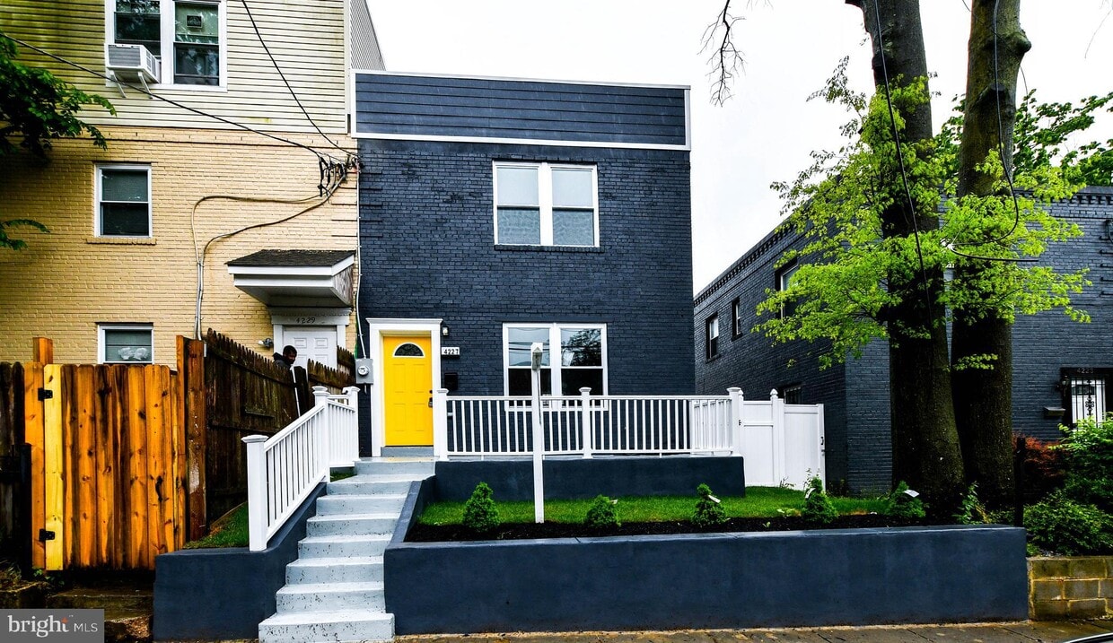 4227 Edson Pl NE, Washington, DC 20019 House Rental in Washington, DC