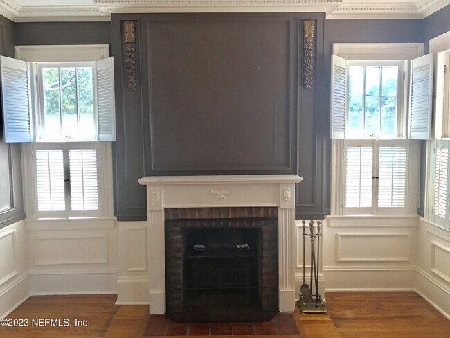 Building Photo - 2933 Forbes St