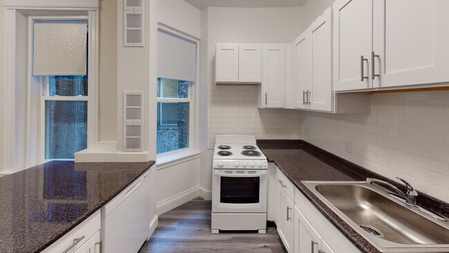 Foto del edificio - 1799 Beacon St