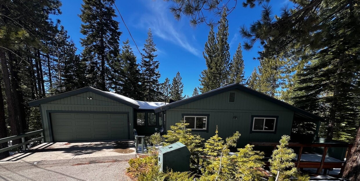 1646 Hekpa Dr, South Lake Tahoe, CA 96150 House Rental in South Lake