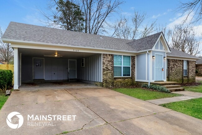 Foto del edificio - 7135 Hillshire Dr