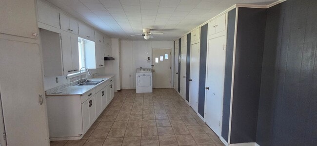 Building Photo - Cottage in Eunice