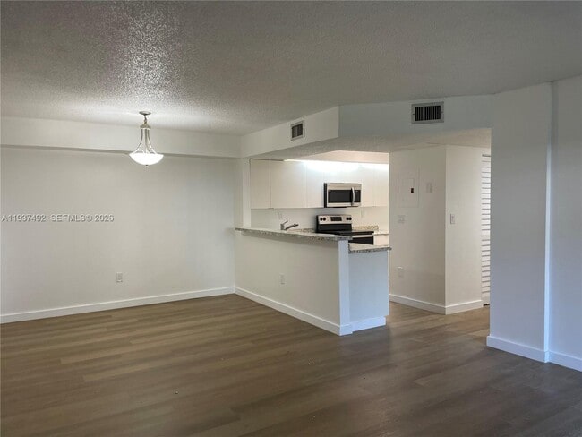 Building Photo - 8580 SW 212th St