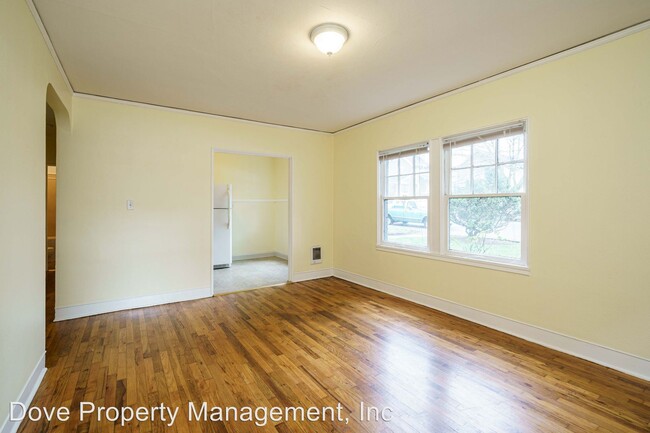 Foto del edificio - 2214 Broadway St