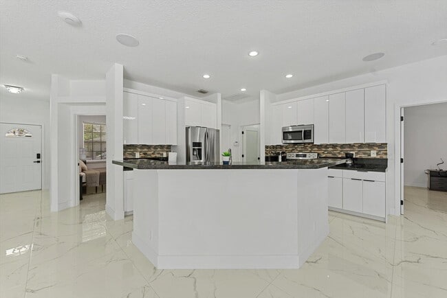 Building Photo - 1209 Olympic Cir