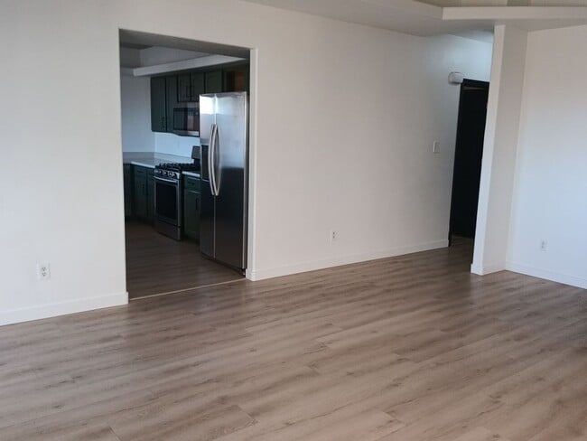 Foto del edificio - 3 Bedroom, 2 Bathroom Home! Schedule a Showing!