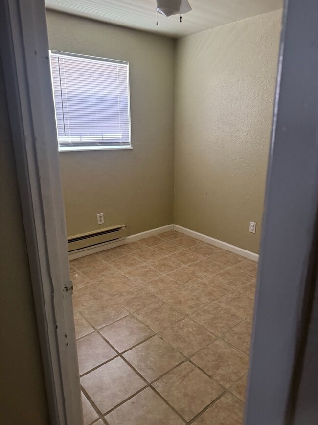 Building Photo - 373 Corisande Hill Rd