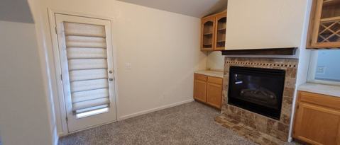 Foto del edificio - 900 Collegeview Dr