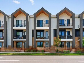 Building Photo - 3580 Uinta St