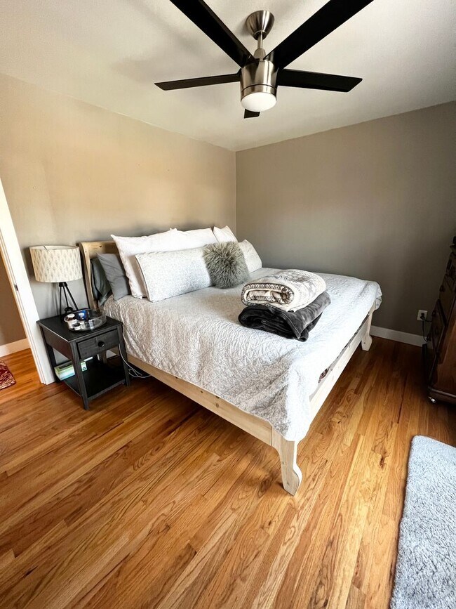 Foto del edificio - Updated 4 bedroom, 2 bath home in NW Fort ...