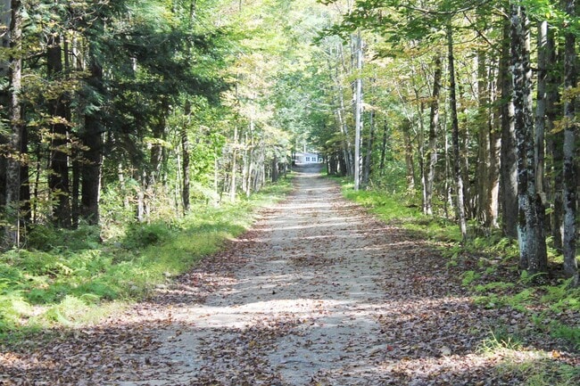 Foto del edificio - 498 Mont Vernon Rd