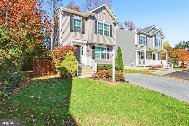 Building Photo - 410 Thelma Rd