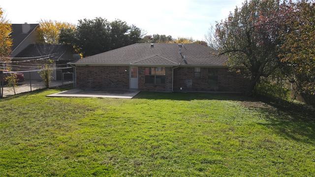 Building Photo - 305 Lois St