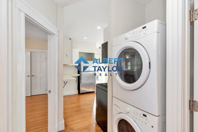 Building Photo - 301 Alewife Brook Pky