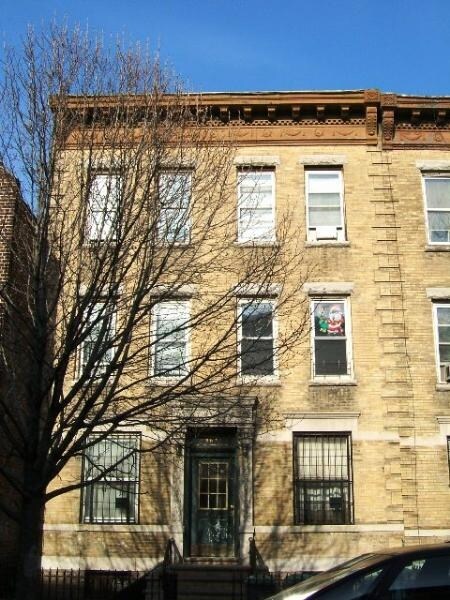 Primary Photo - 867 Knickerbocker Avenue