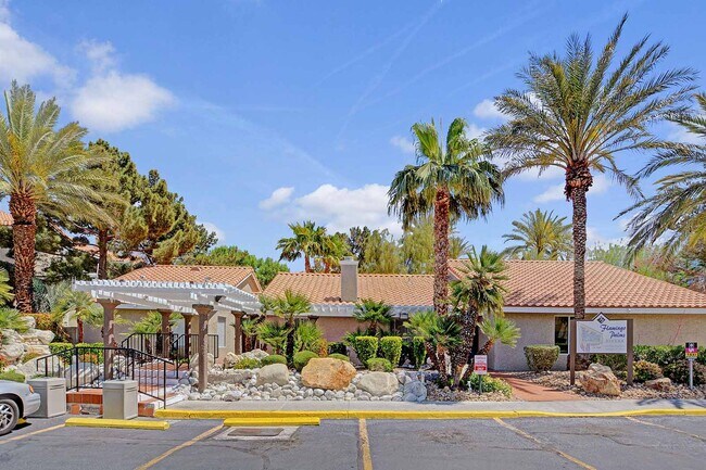 Foto del edificio - 4200 S Valley View Blvd