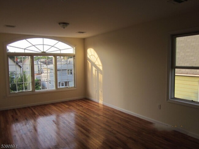 Foto del edificio - 709 Jersey St