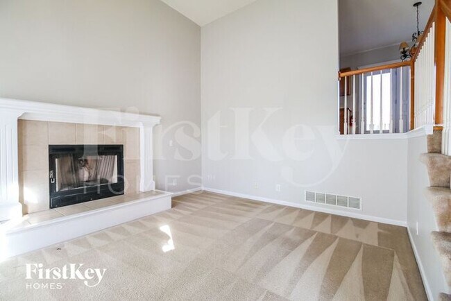 Foto del edificio - 11031 N McKinley Ave