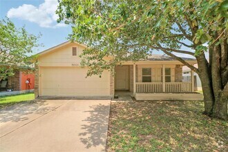 Building Photo - 15003 Chamberlain Ct