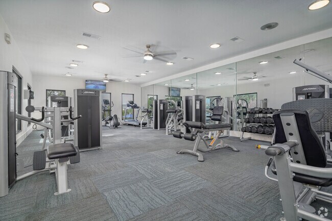 Gimnasio - Sendero Ridge