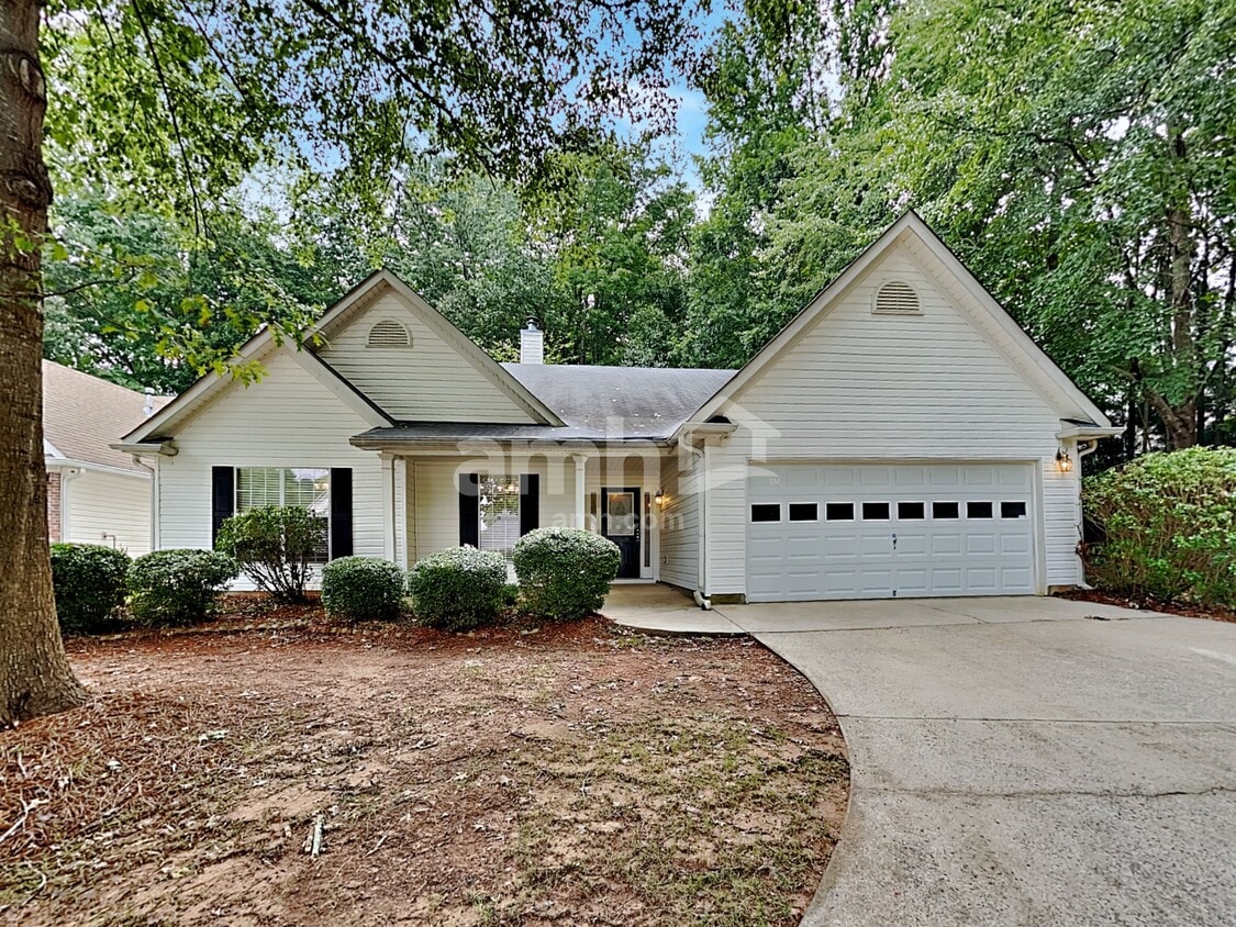 Foto principal - 3301 Freedom Landing NW