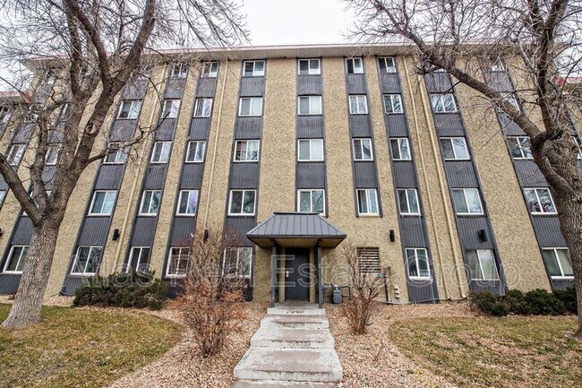 Building Photo - 2014 Emporia St