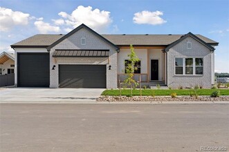 Building Photo - 1425 Burt Ave