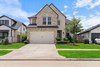 Building Photo - 29023 Laurel Grove Ln