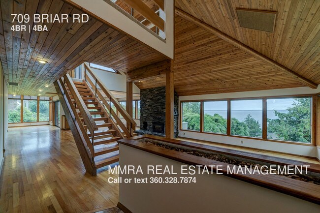 Building Photo - 709 Briar Rd