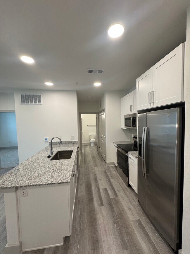 Building Photo - 5436 Huffines Blvd