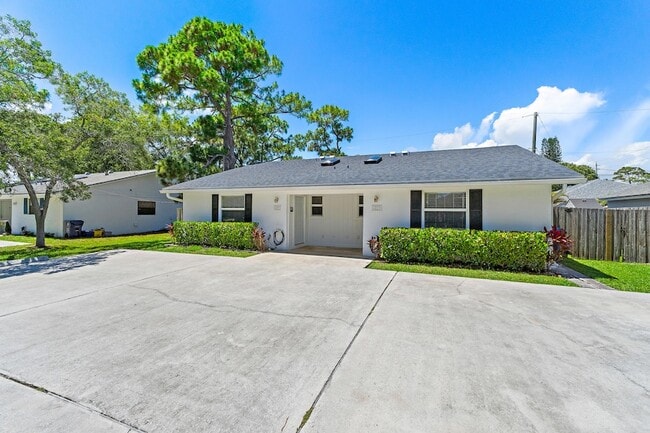 Photo - 6029 Eberts St House