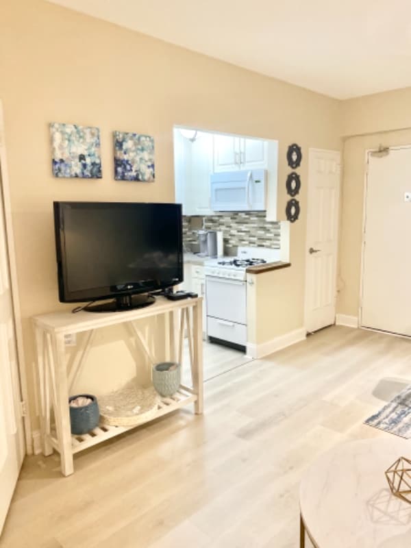 Photo - 1727 Massachusetts Ave NW Apartment
