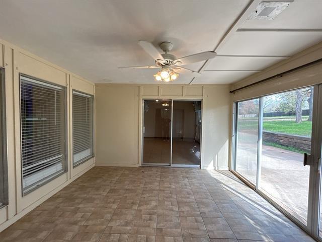 Building Photo - 125 Woodland Dr