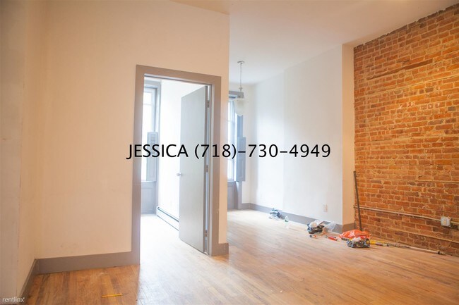 Building Photo - 483 Dekalb Ave