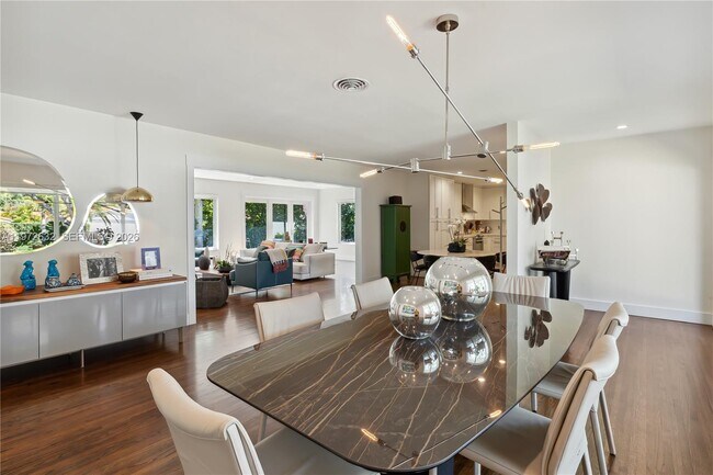 Foto del edificio - 408 Como Ave