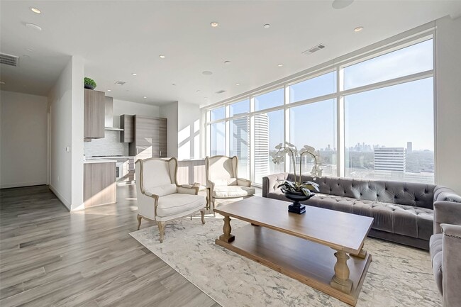 Foto del edificio - 4521 San Felipe St