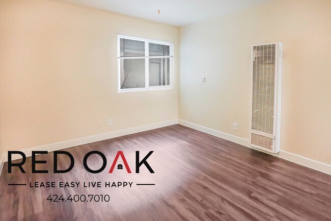 Foto del edificio - Bright & Sunny  Remodeled One Bedroom With...