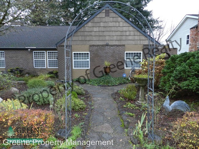 Building Photo - 1146 Mountain Aire Dr SE