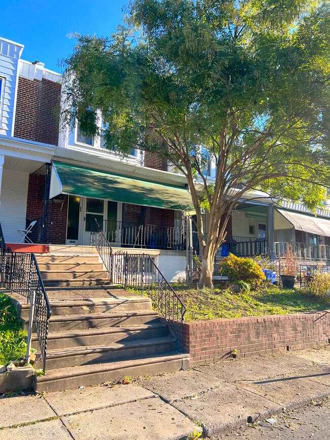 Foto del edificio - 7342 Garman St