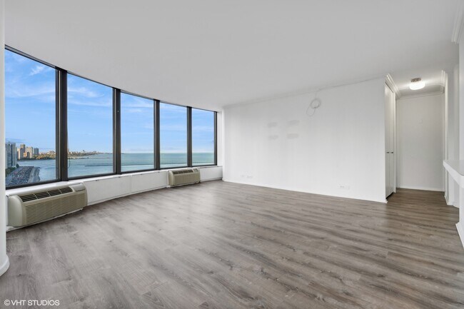 Building Photo - 505 N Lake Shore Dr