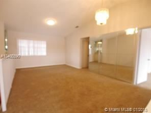 Building Photo - 6900 NW 173rd Dr